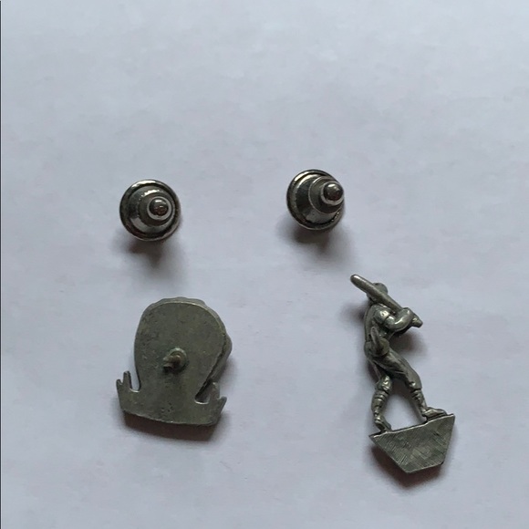 Little league tie tac pins - Picture 5 of 5